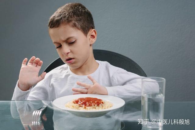 孩子不愛吃飯要挑疳積嗎有用嗎中醫告訴你從此不再糾結