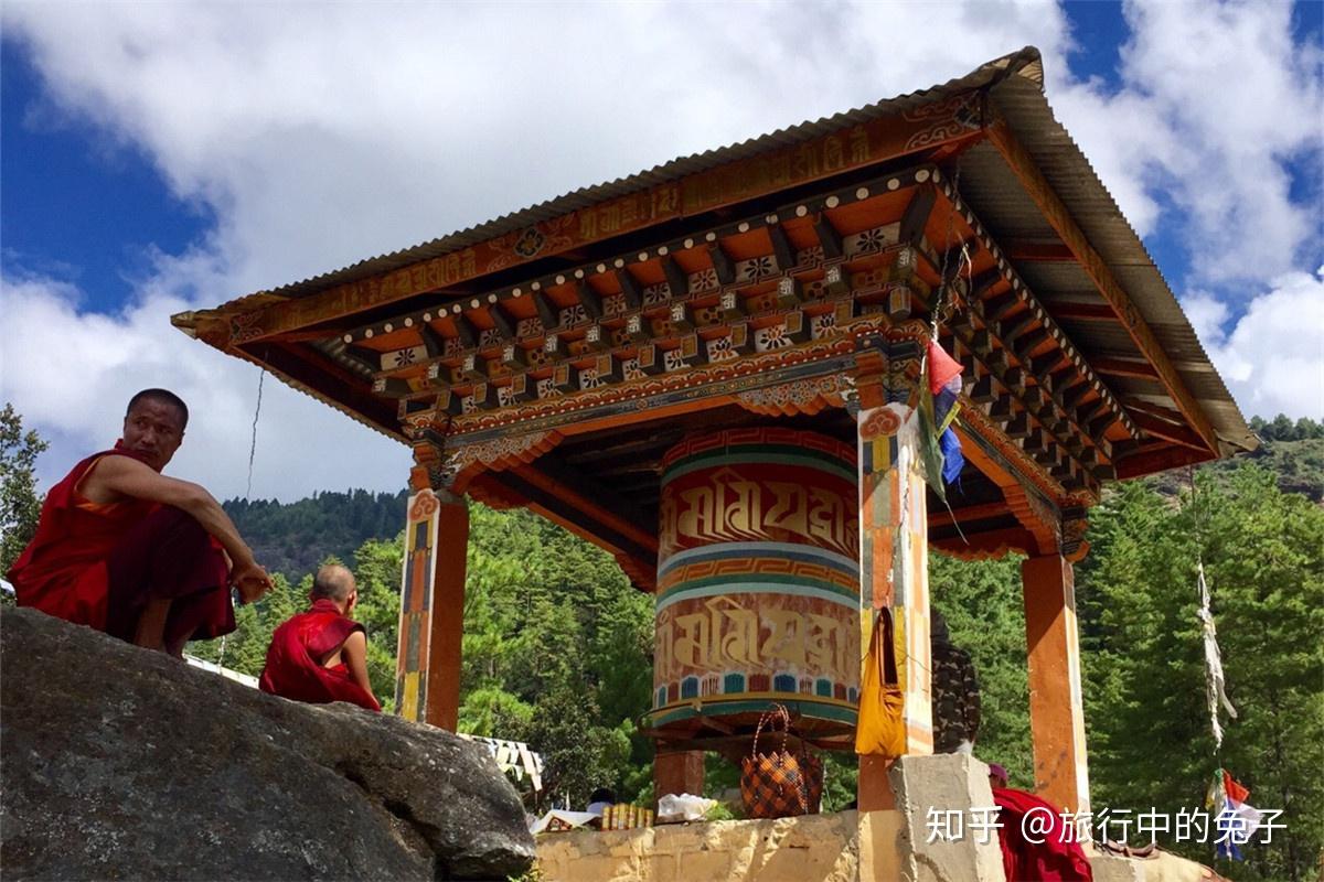 世界十大超级寺庙之一:虎穴寺,不丹国峭壁上的神圣寺庙 - 知乎