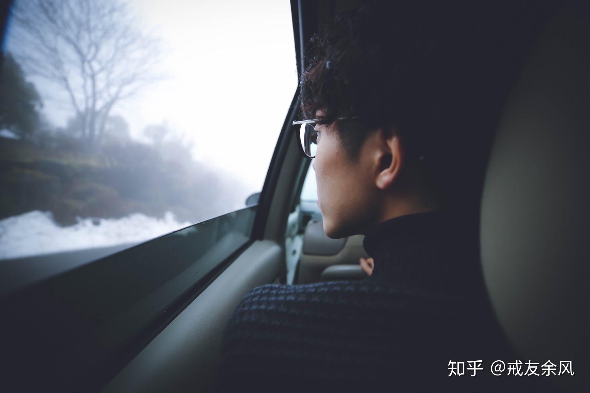 打游戏还能欠债吗 v2-7055458c56ad1617fae8bdd480dd8697_r.jpg