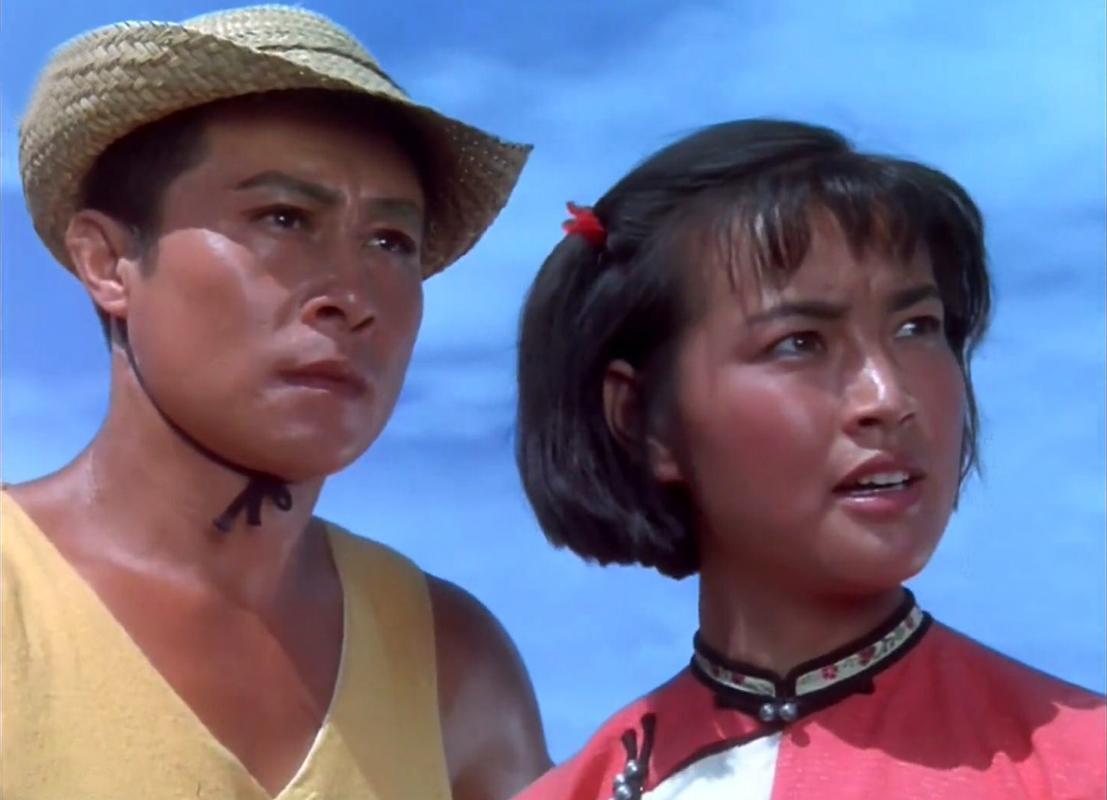 10张老照片 展示70年代电影演员风采 物质匮乏却精神饱满 人人健壮