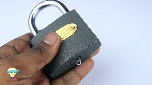 看脸时代不用手,皇家金盾r20d人脸指纹锁支持多种开锁方式