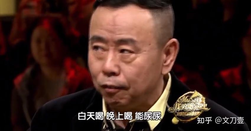 因为在因卖酒翻车之前,曾因消渴症而绝望过的潘长江,经历过人生真正的