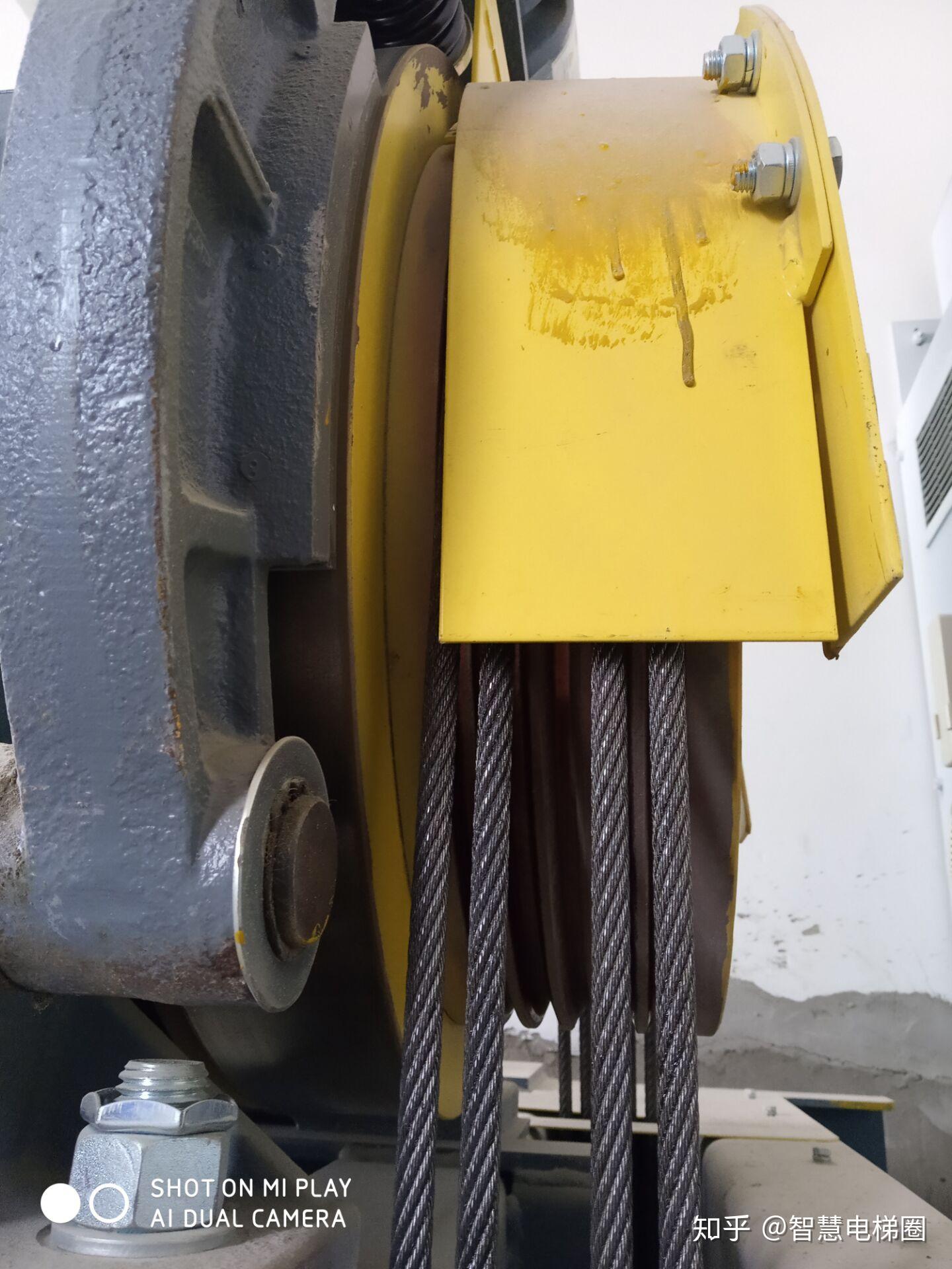 探讨电梯曳引钢丝绳为什么少一根