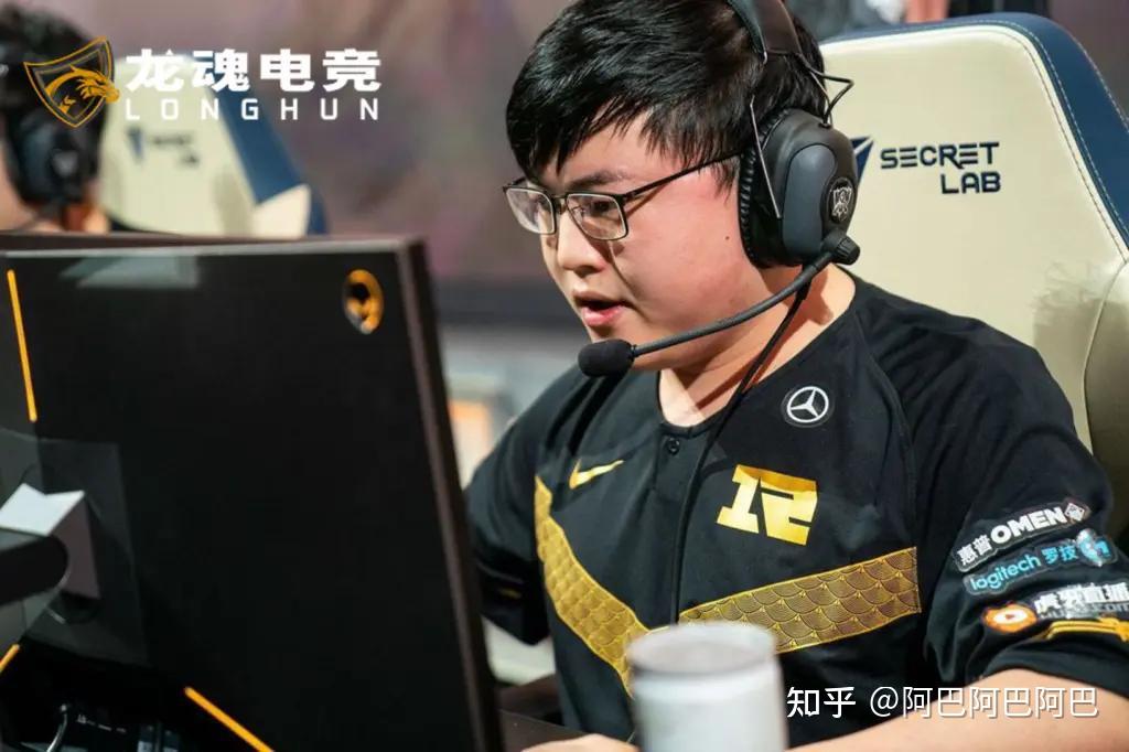 uzi直播开小号黄金局炸鱼竟让对方杀到191