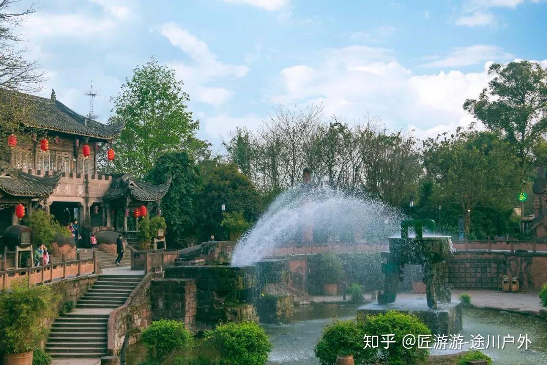 全球最美高铁线!一路连接青甘川,霸占中国95%的美景