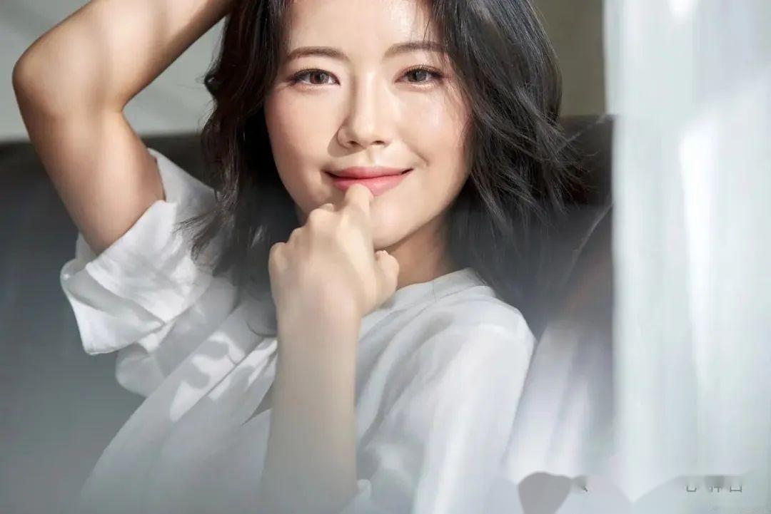 知性的女人是什么样子,知性女人的六大魅力,让你无法抗拒! - 知乎