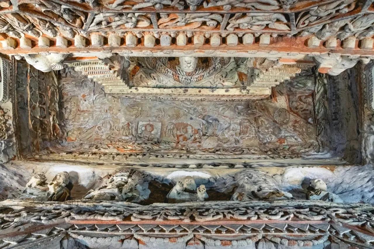 石现佛国，壮美云冈】云冈石窟-第2期“双窟”-第6窟(4) 西壁、北壁、窟顶