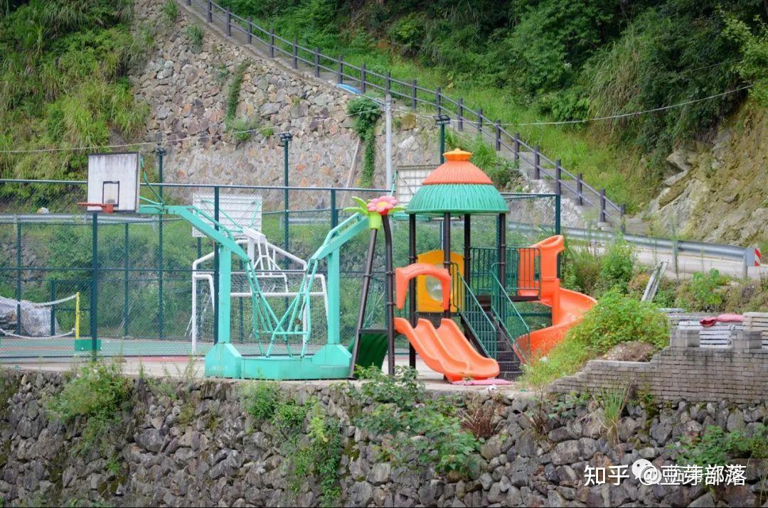 亲子游临海这座欢乐谷里有卡丁车小木马还可户外烧烤走起