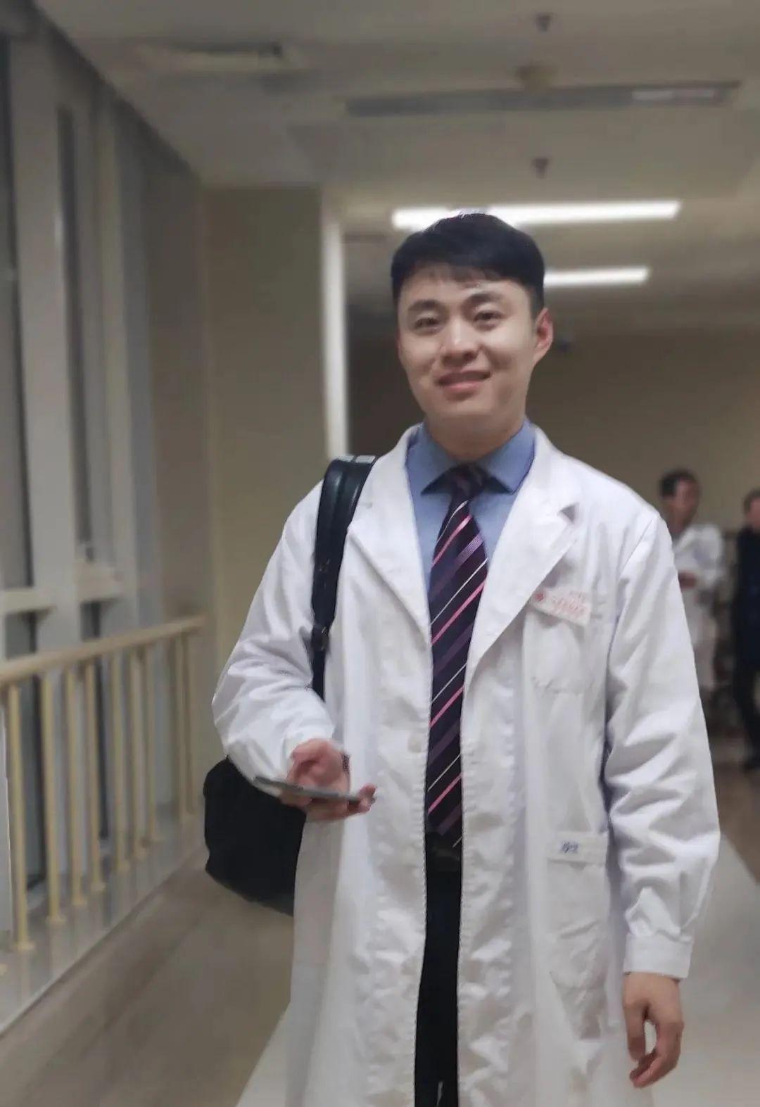 眼科医生陶勇我仍庆幸自己成为一名医生