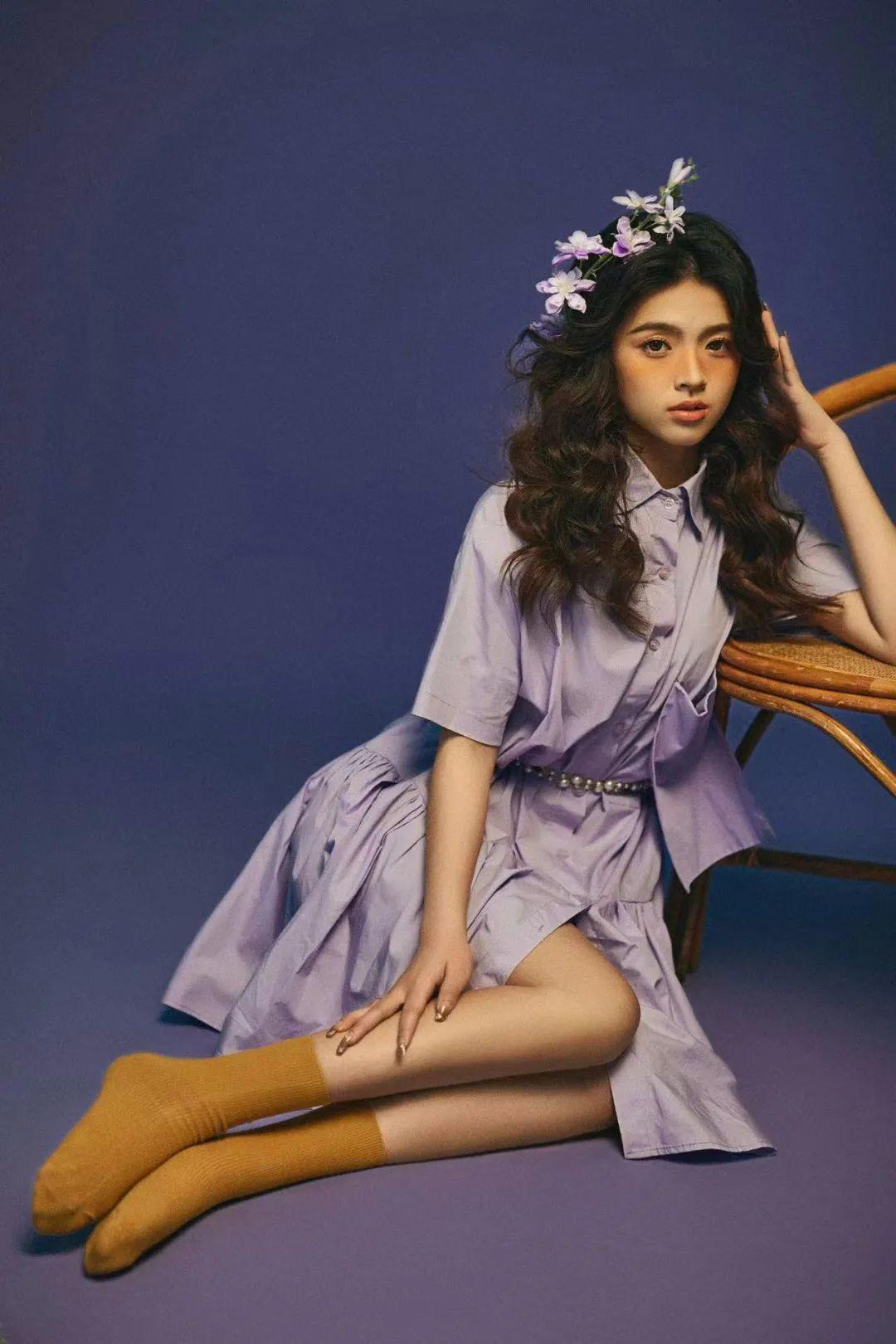 宁静:20岁,身高173cm,风格百变,艺术性强