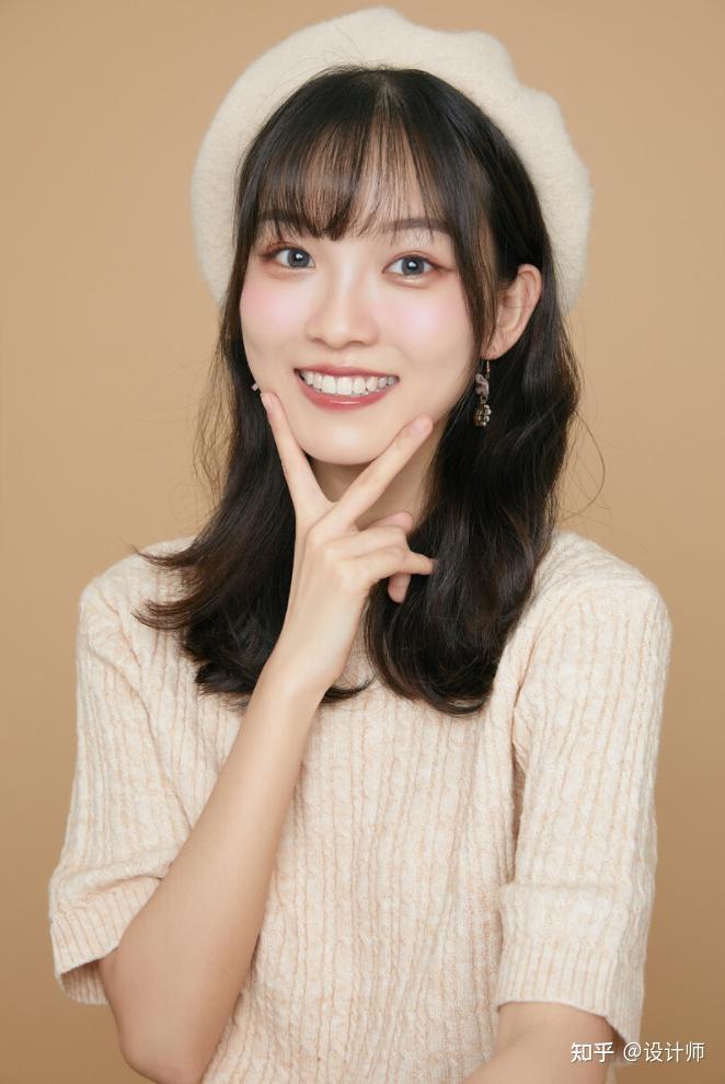 女生自拍怎么拍8个自拍姿势自拍拍照自然美美的