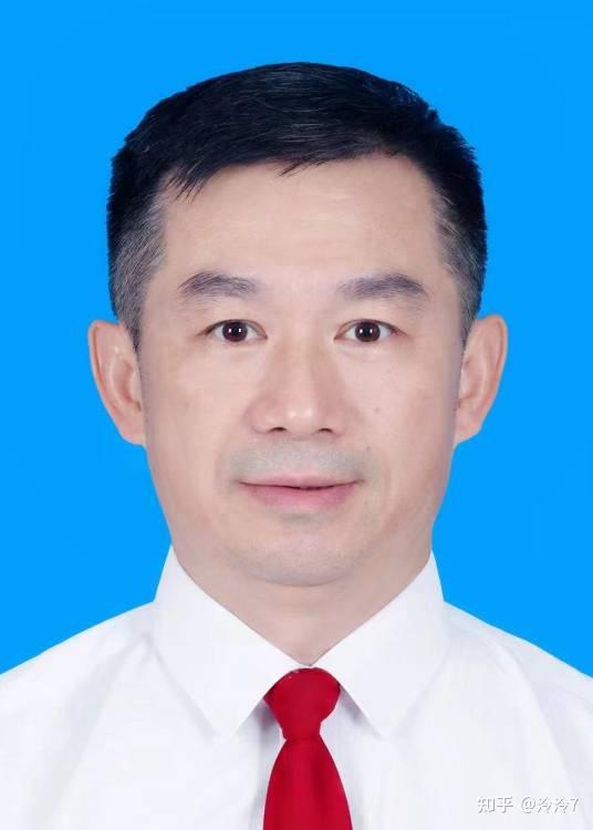 广西梧州市卫生健康委员会现任领导简介