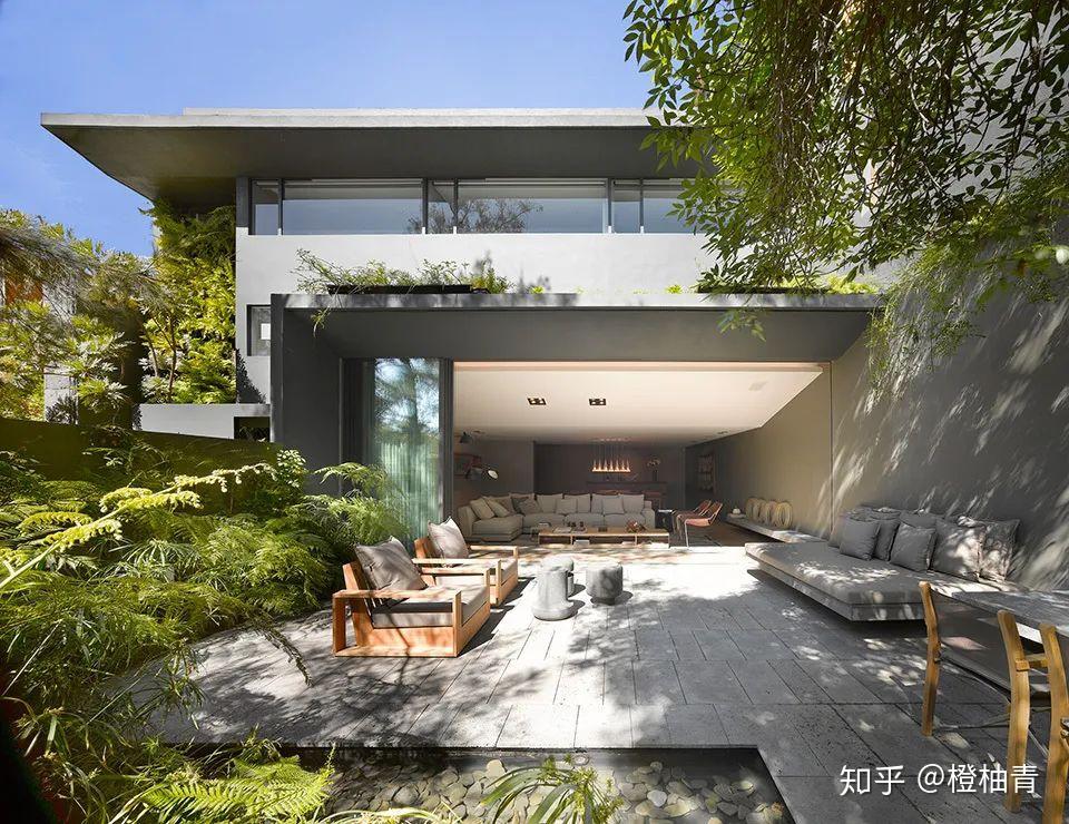 春之秋私家花园设计 | 10个现代别墅花园设计,你pick哪个? - 知乎