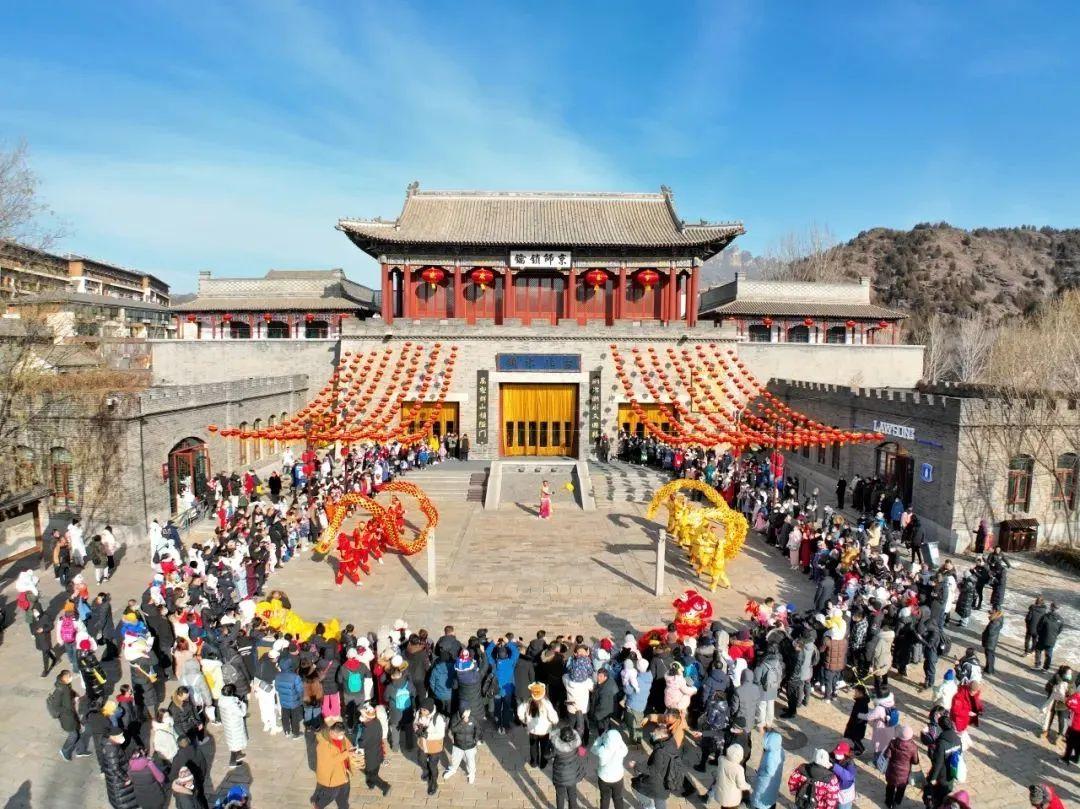 1,丫髻山游园会平谷区将于2月10日至17日(正月初一至正月初八)在丫髻