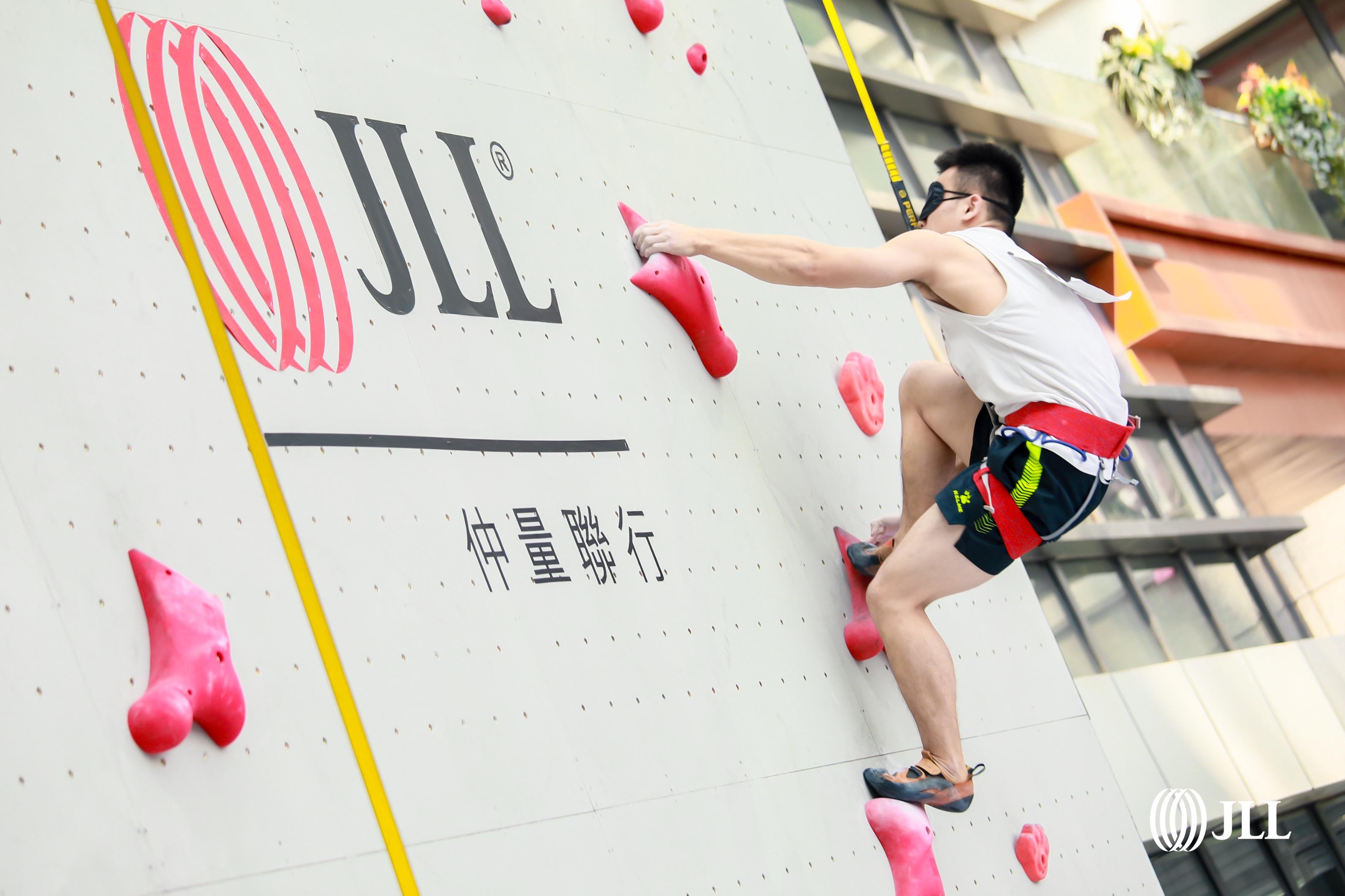 上海站:城市攀岩,成就愿景