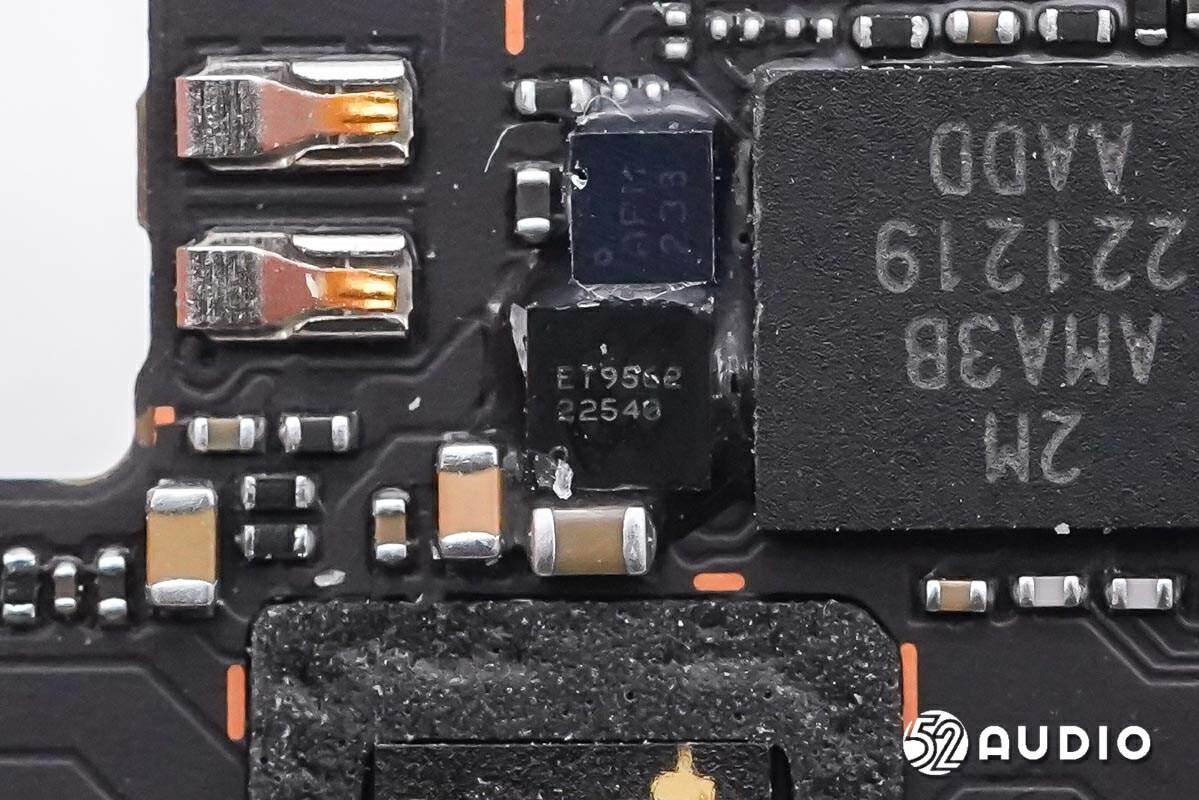 华为手环8拆解100种运动模式14天持久续航45分钟闪充