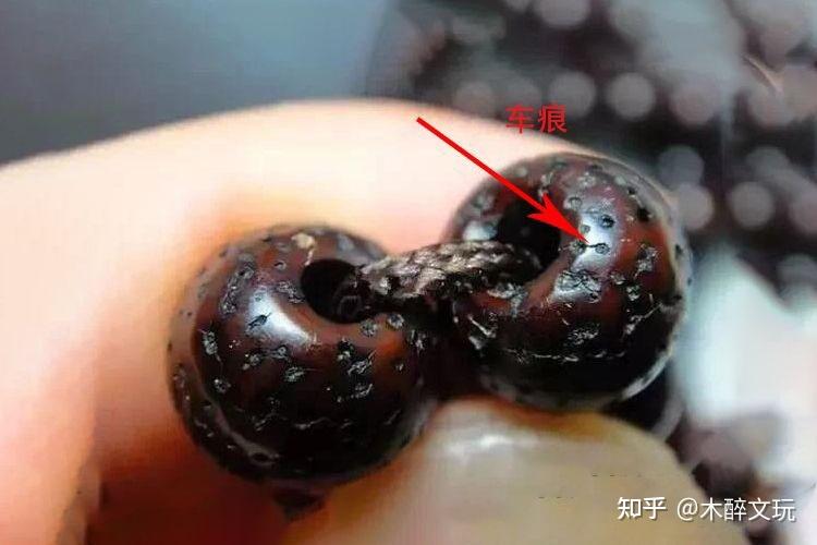 木醉文玩品木馆 1人赞同了该文章 现在市面上拿出来一条星月菩提,只要