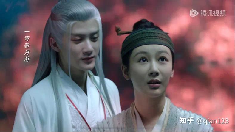 《长相思》看懂了相柳第一次看到猩猩镜时的意外和震惊,就明白了夭柳