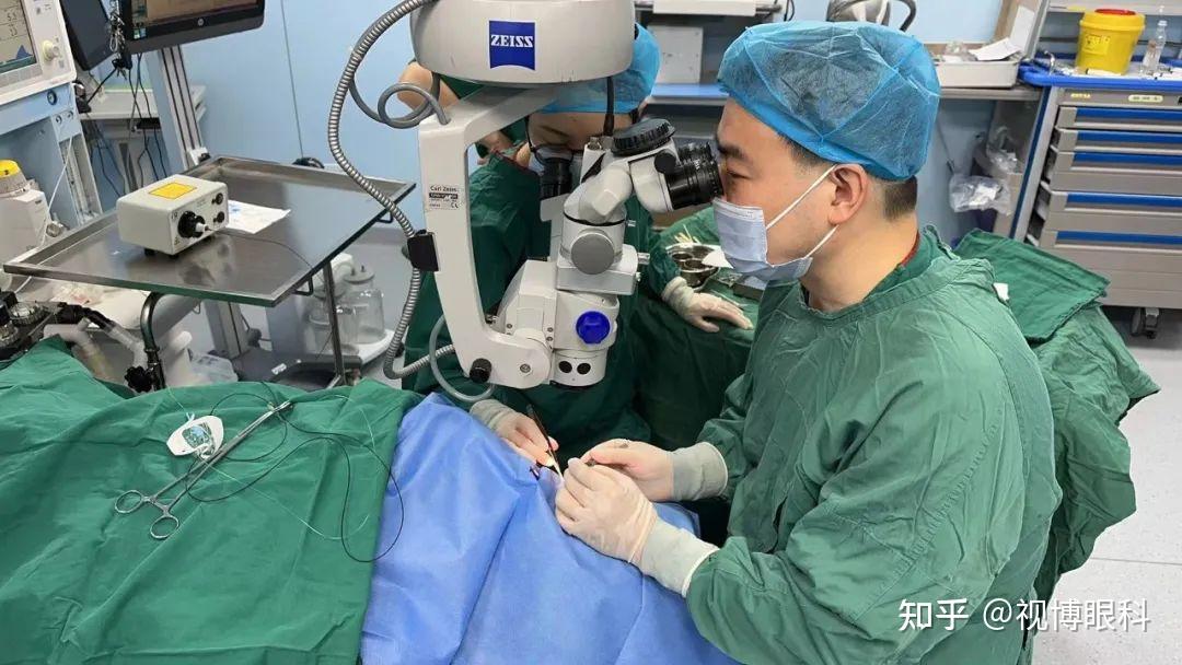 热烈祝贺安徽医科大学第一附属医院首例微导管引导 360 度小梁切开术(MAT)圆满完成 - 知乎