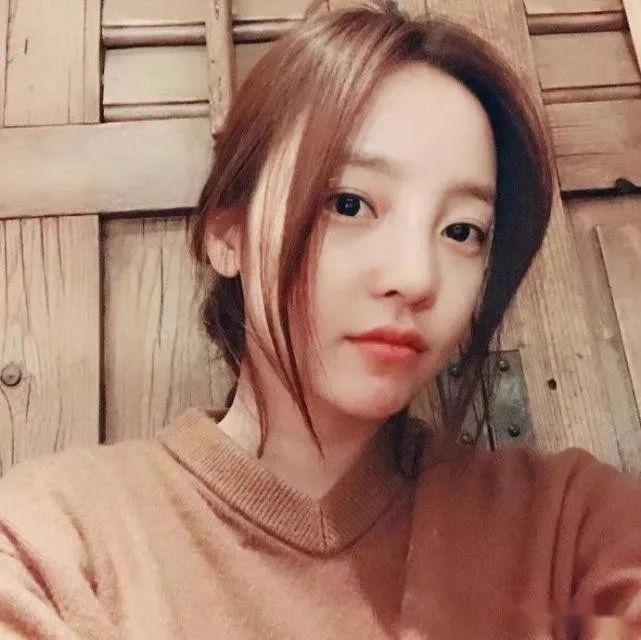 韩国女团kara成员具荷拉去世3周年 - 知乎