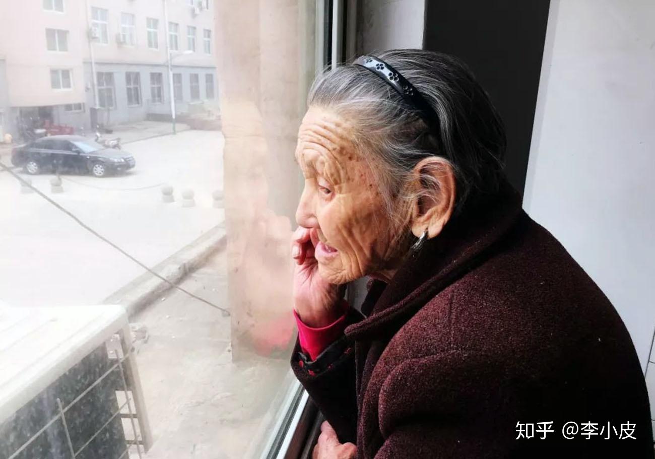 98岁母亲给女儿送馍迷路让人心酸的母女关系有多少人在经历