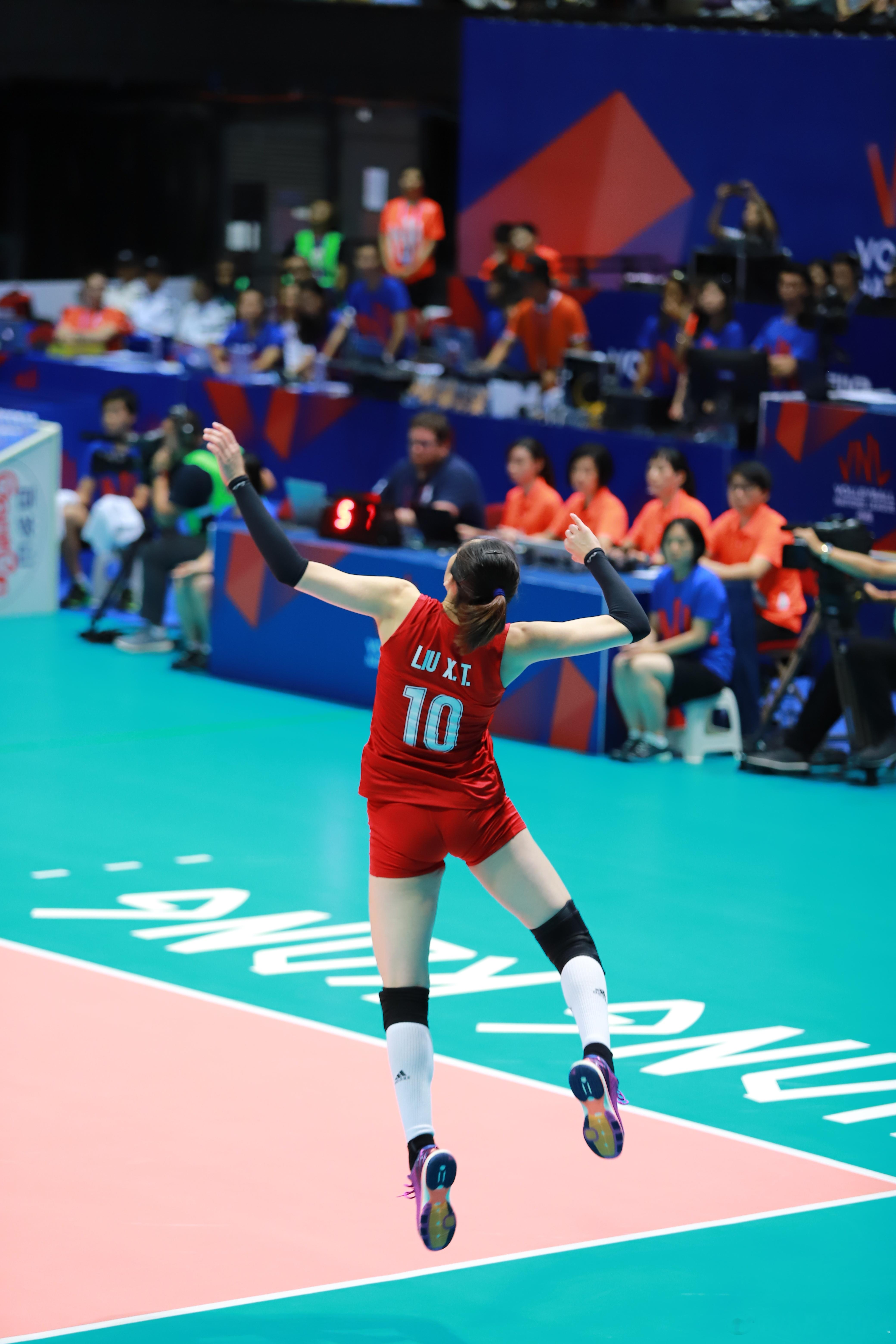 31岁女排国手刘晓彤宣布退役:"中国女排"这四个字赋予了我很多