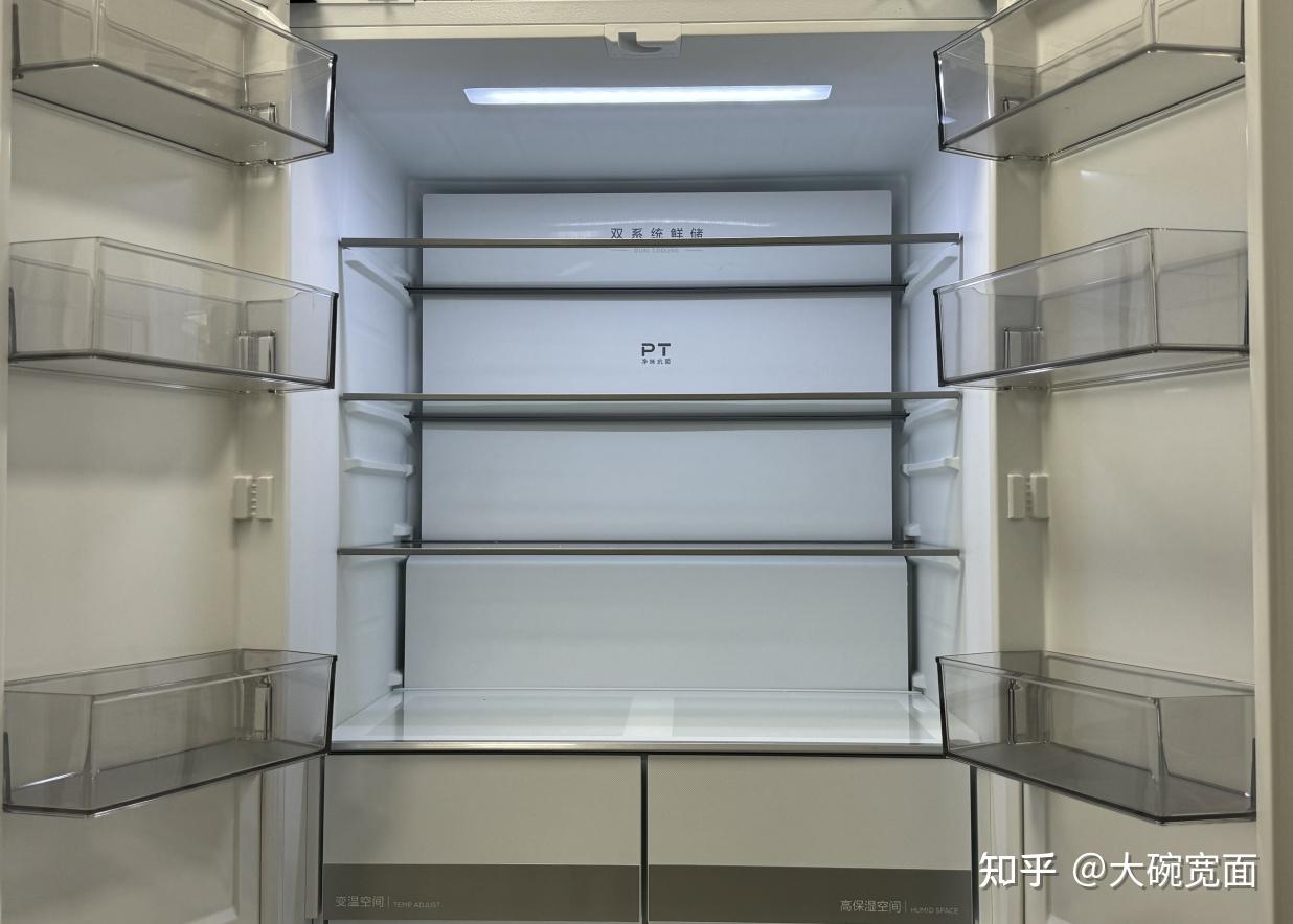 深度测评美的冰箱新品535:5千价位 60cm超薄全嵌 双循环系统