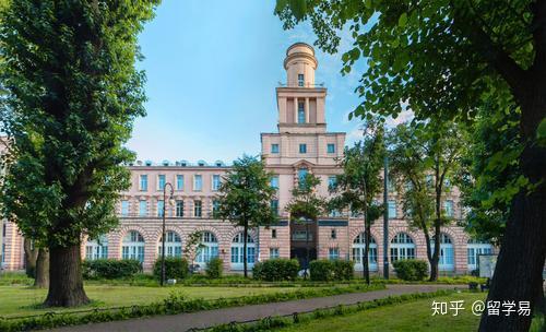 波洛茨克国立大学图片