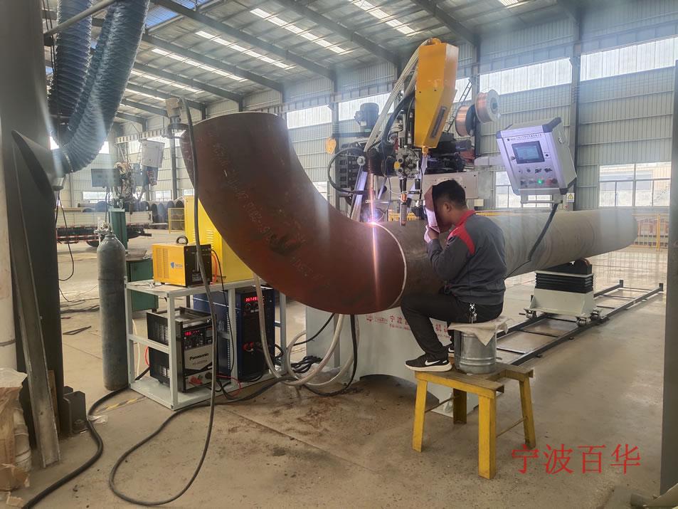 重载压紧一机多焊接工艺管道自动焊机直管弯头焊接