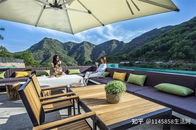 北京平谷京东大峡谷月伴山精品民宿半山腰泳池内赏360度山景