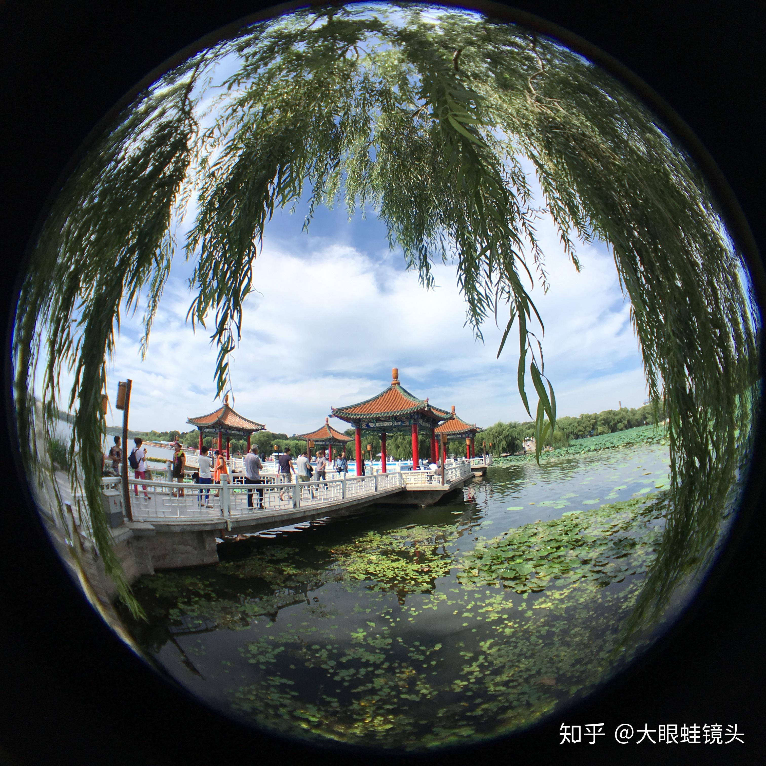 如何选手机外置镜头