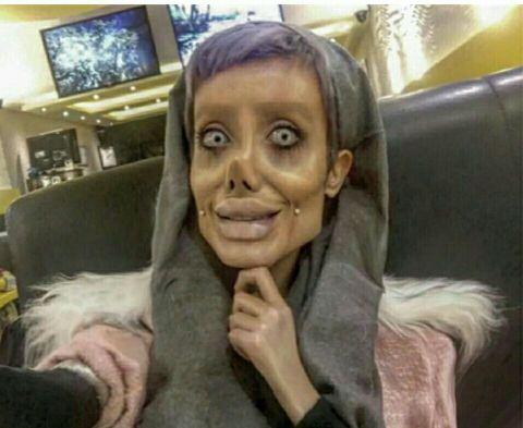 女子惨变僵尸脸