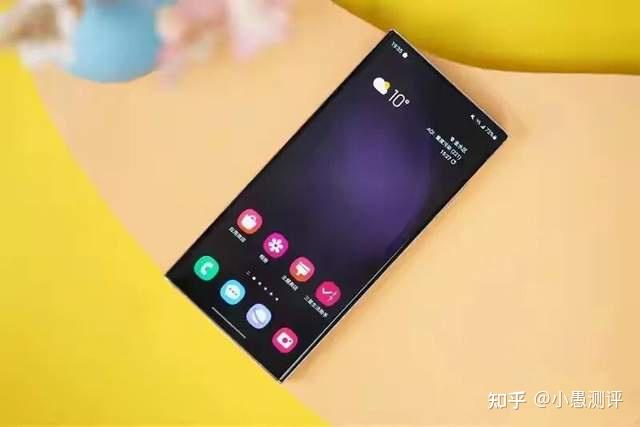 三星目前“价格最划算”的一款手机,从11999元跌至3900元,性价比超越小米