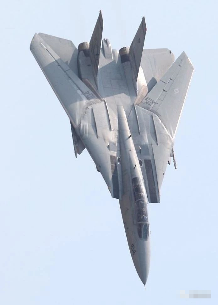 F 14 F 14