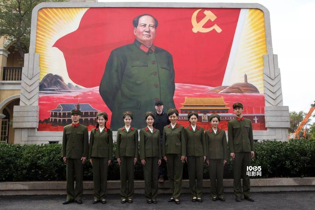 什么造就了《芳华》人物刘峰、何小平的起伏人生 - 知乎
