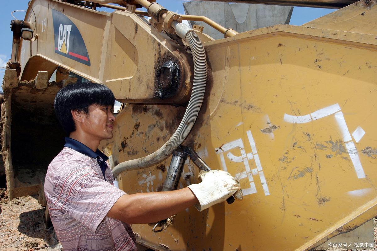 挖掘机维修这六种不能做快看看你做过没