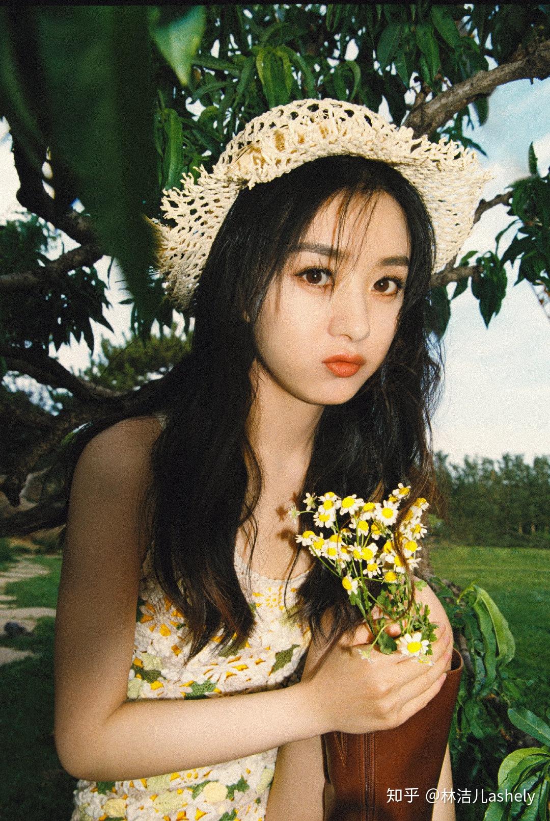 赵丽颖森系大片变身林间精灵,现在的她,和少女时期有什么不同? - 知乎