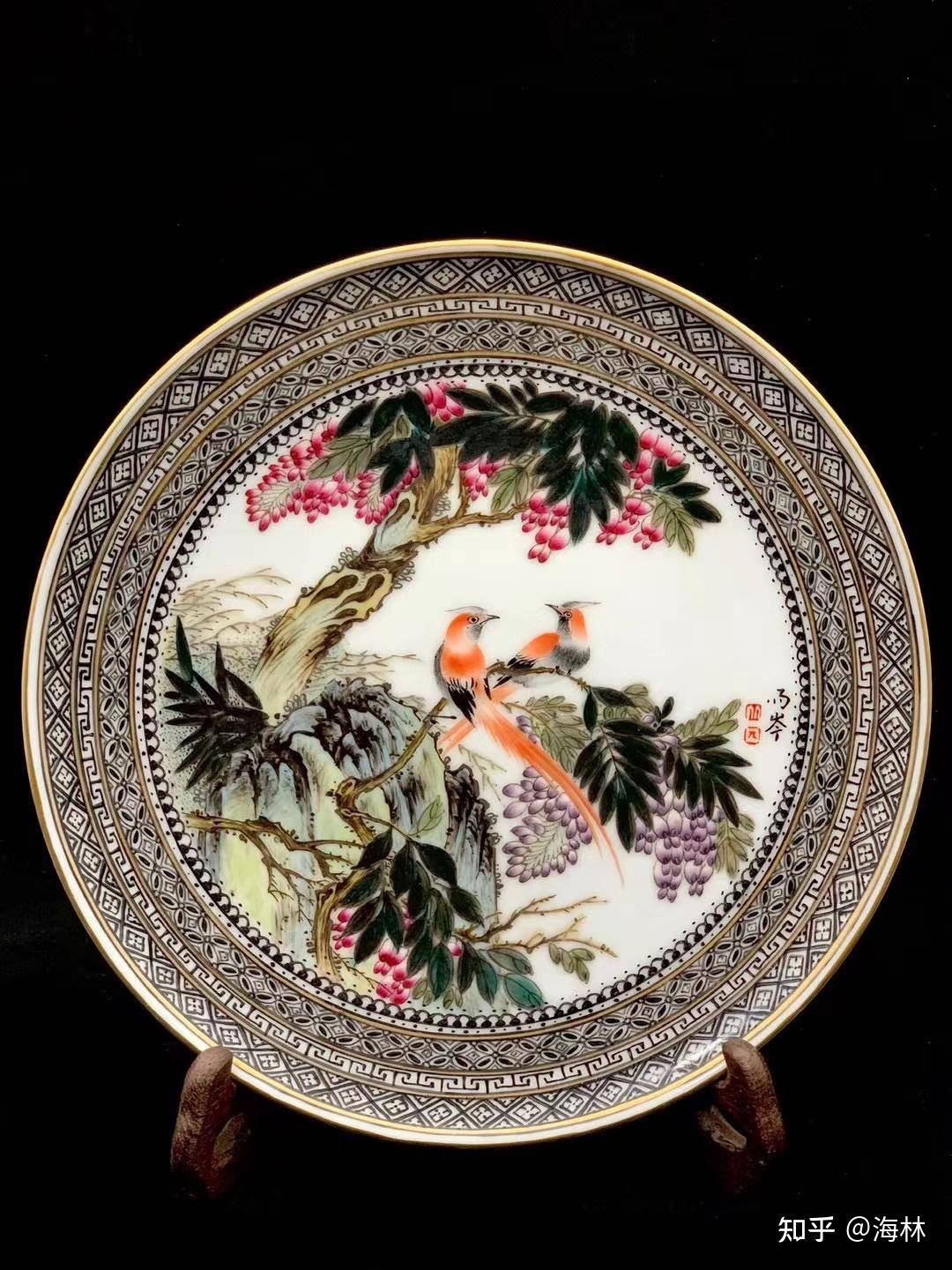 民国珠山八友刘雨岑之作墨彩图案边四季花鸟盘四块一套挂盘尺寸直径22