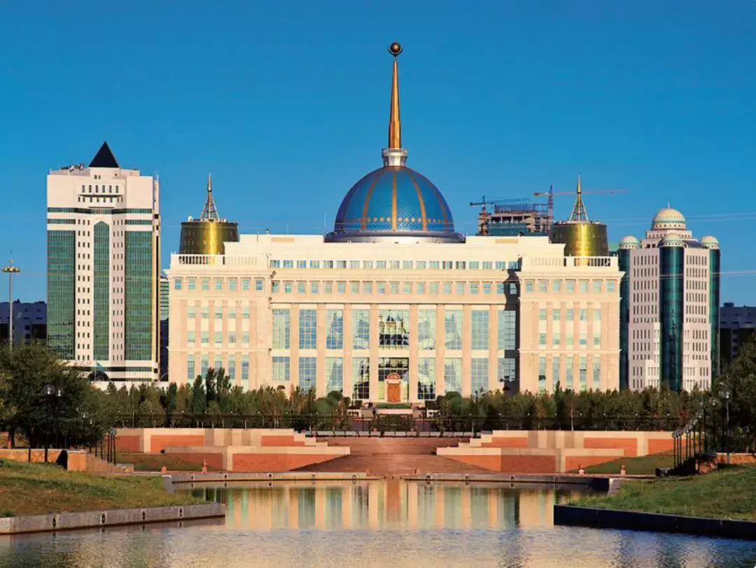 哈萨克斯坦升天大教堂 - 阿拉木图景点 - 华侨城旅游网