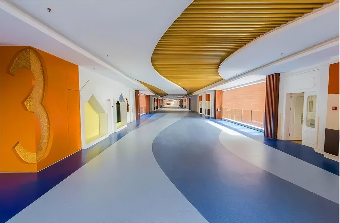 幼儿园变身记—佛山布鲁森国际幼儿园:突破教室形态的造梦