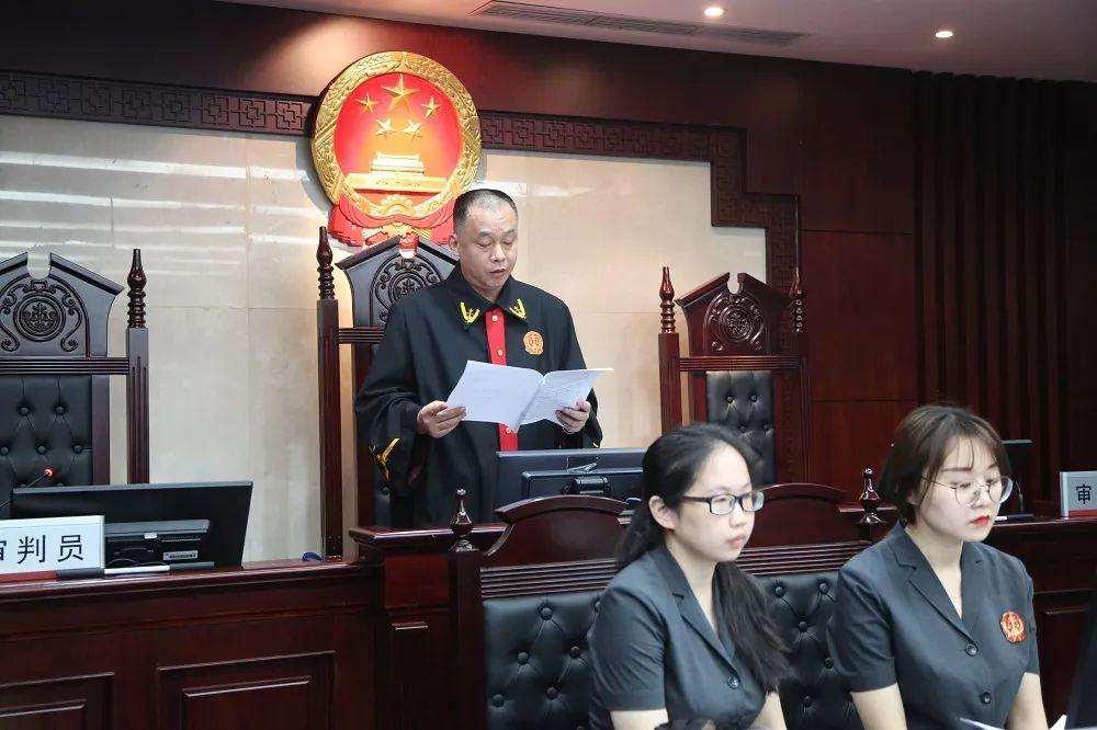 集中宣判这是北京三中院毒品犯罪案件审理情况新闻通报会的现场,通过