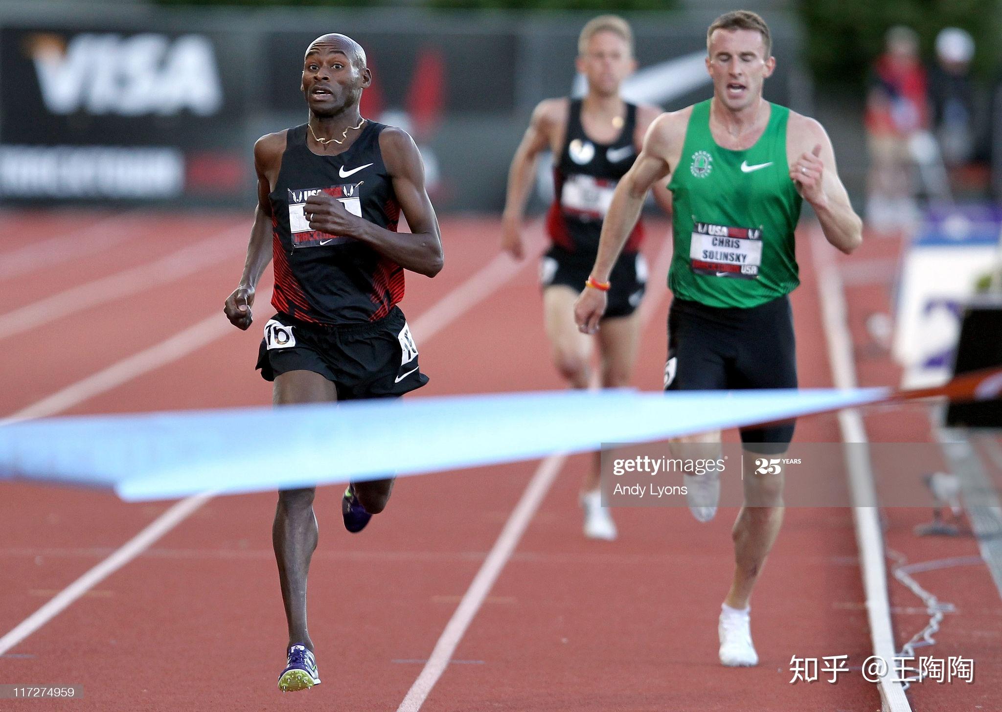 俄勒冈计划的幕后主宰酒后强吻女队员喂亲儿子吃催情药