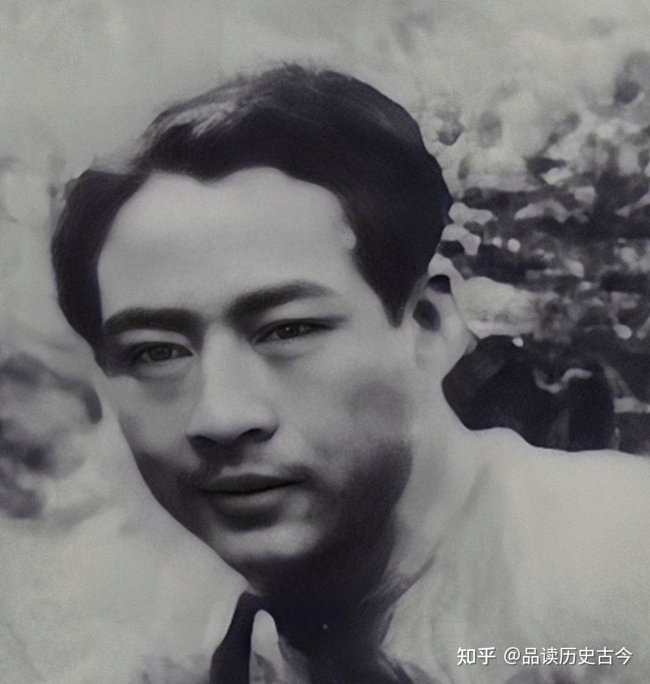 红色特工胡底:曾当武打明星,潜伏中统多年,长征途中被张国焘勒死 - 知乎