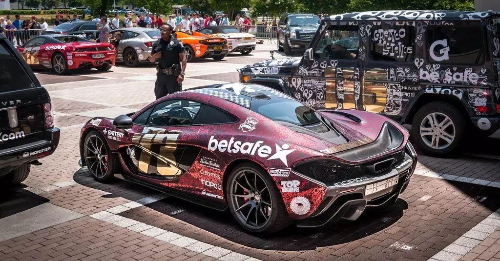 海天盛筵在它面前抬不起头揭秘全世界最豪华车友会gumball3000