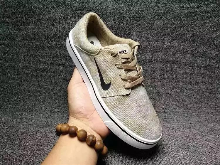 200元左右的运动鞋什么牌子的好呢? 李宁、安