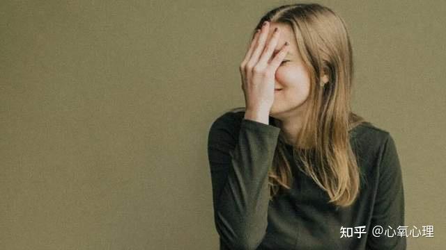 为什么女人总爱“唠叨”？背后藏着的是“安全感缺失” - 知乎