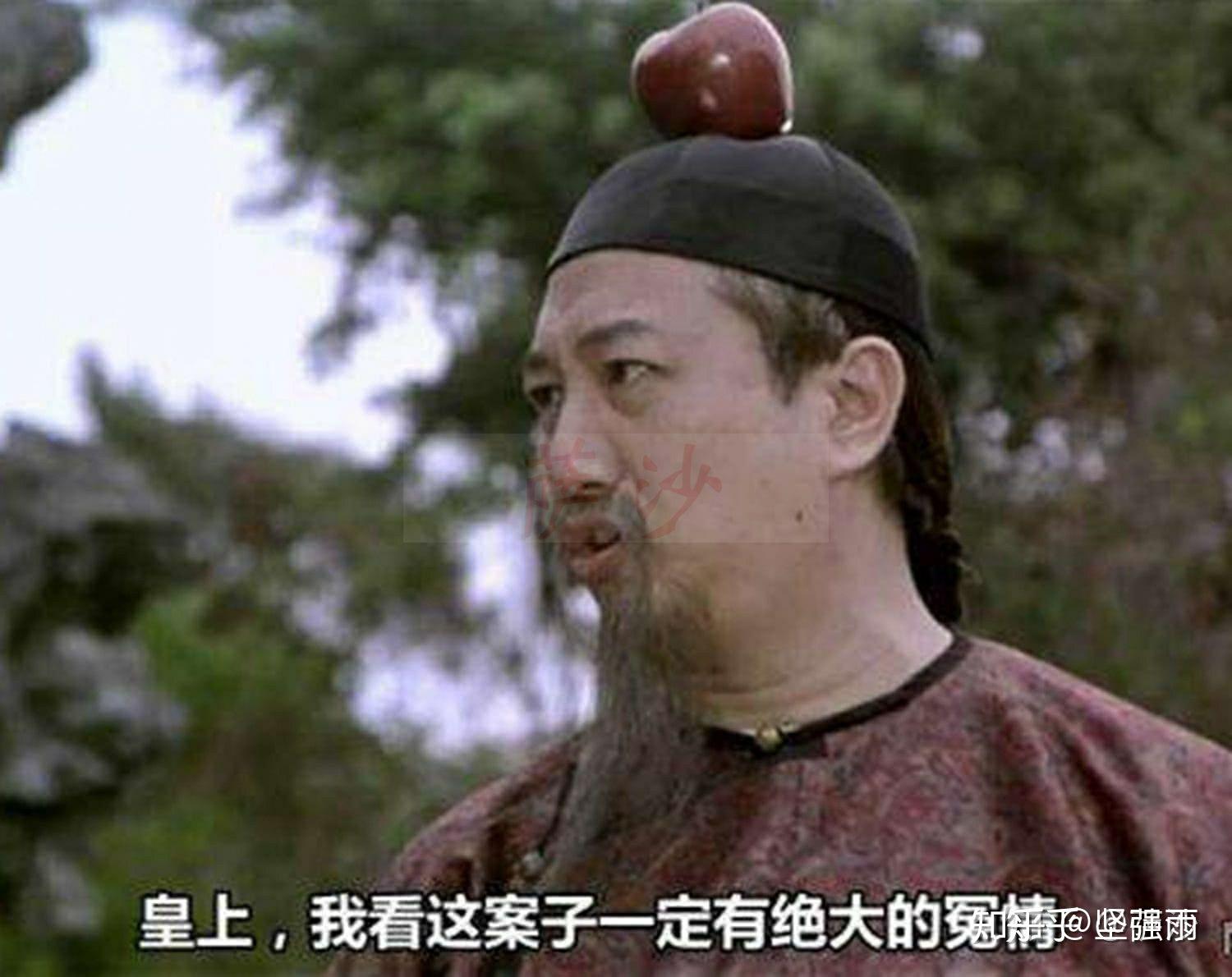 模拟法庭我演被告,是不是坐在那里不用说话就