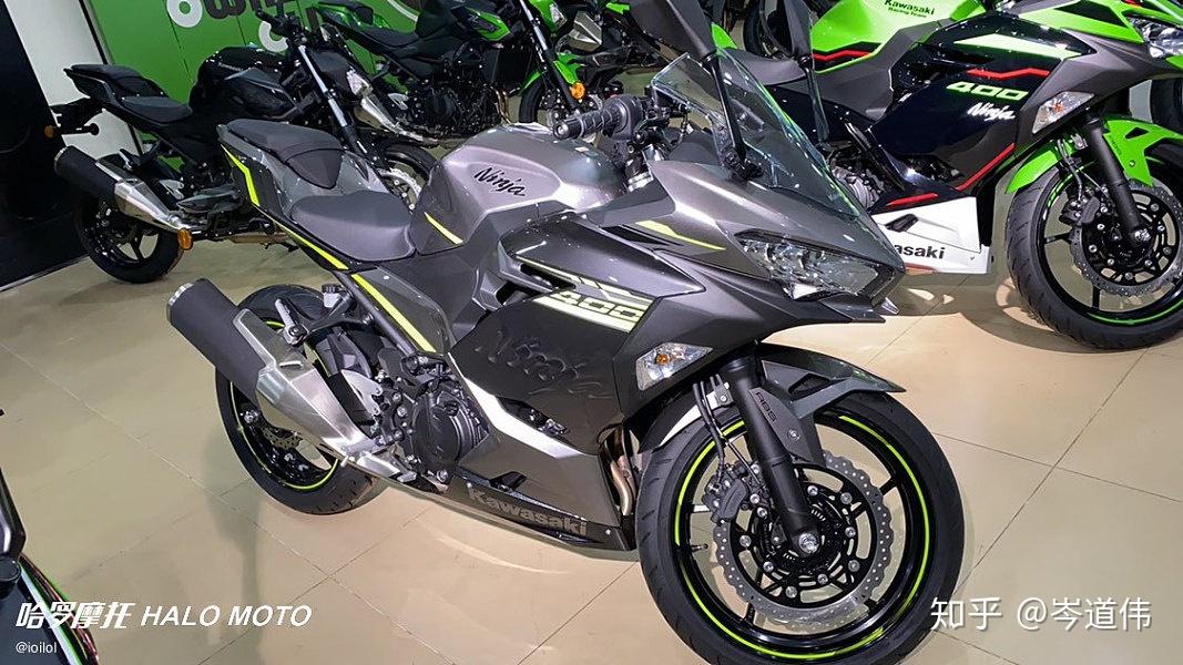 【机车】: 2021款ninja400 灰色实拍