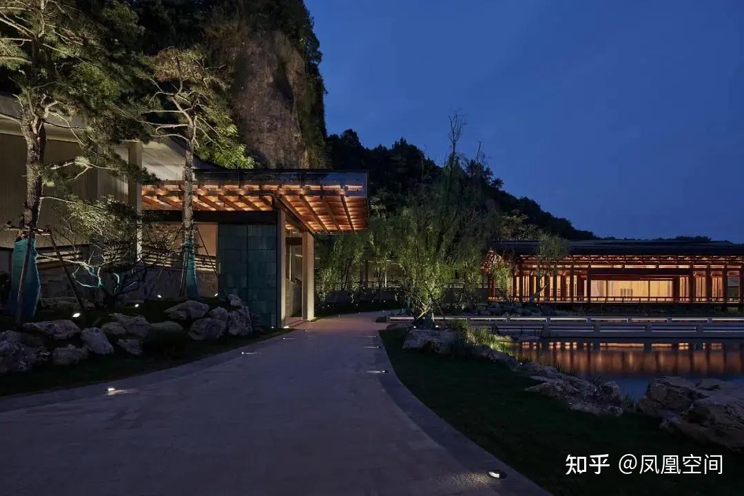 “建筑诺贝尔奖”得主经典作品的“点灯者”：要有光，建筑才有灵魂 - 知乎
