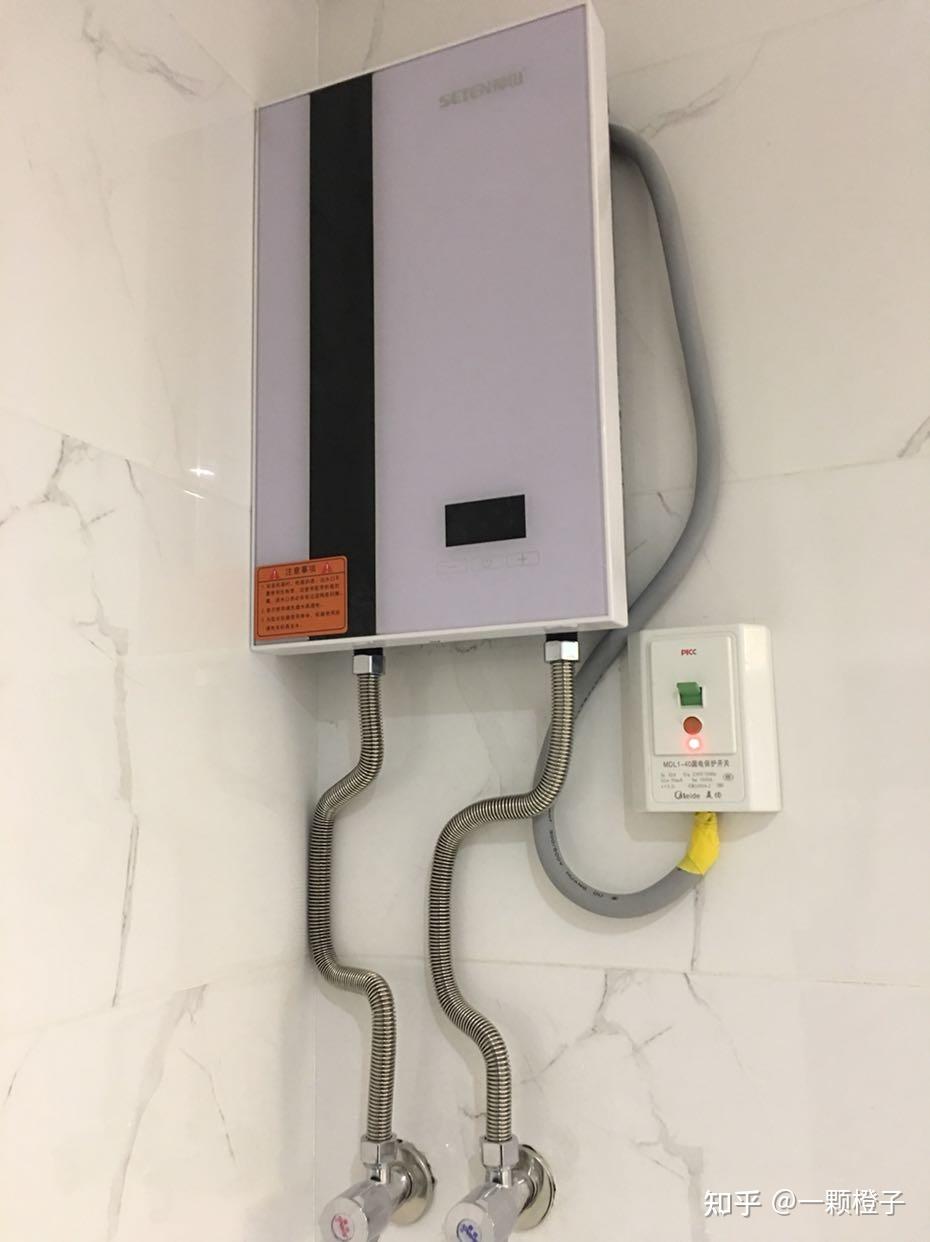 安装电热水器图片流程图片